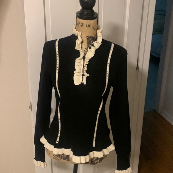 CAbi | Sweaters | Cabi Fall 22 Adorn Pullover | Poshmark